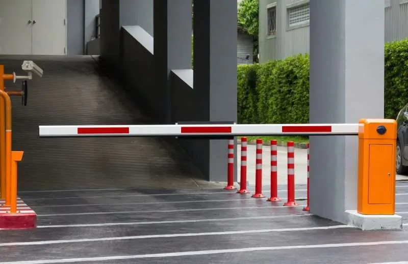 HIP automatic barrier gates